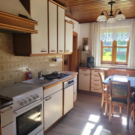Omas Paradies Casa de Férias Grossing (Liezen)